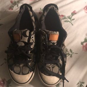 Coach tennis shoes sz 7